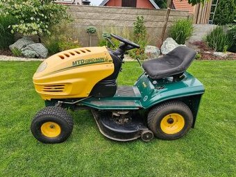 Zahradní traktůrek, sekačka MTD Yard Man AE 4145
