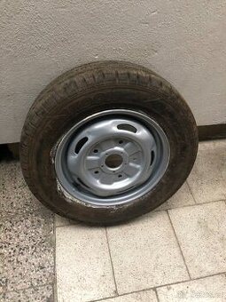 Ford Transit rezerva 15 palců