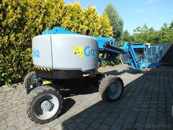 KLOUBOVÁ PLOŠINA GENIE Z45/25 XC