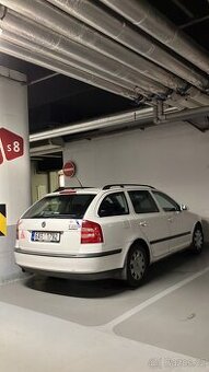 Škoda Octavia 2, původ ČR , 1.6 FSi 75kw