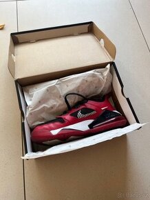 Jordan mars 270 low gym red/white-black