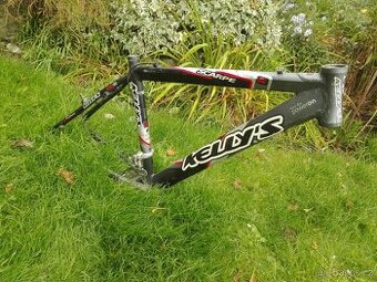 rám kellys 17,5"
