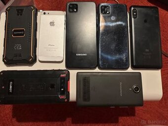 Mobilni telefony funkcni i na dily celek popis