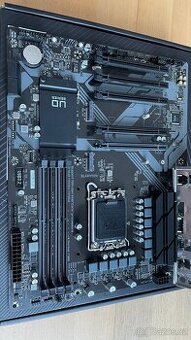 Deska B760, socket 1700, včetně plíšku