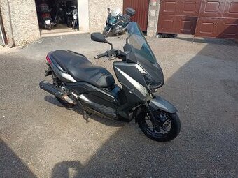 Yamaha x max 125i Cz doklady v ceně.