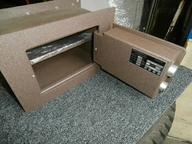 Trezor Safetronic nový na zazdění do zdi za 4.500 kč