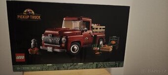 LEGO Creator Expert 10290 Pickup Truck