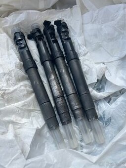 Vstřikovače a čerpadlo Mondeo 120kw 9686191080(R00101D)