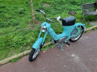 Jawa 550 pařez
