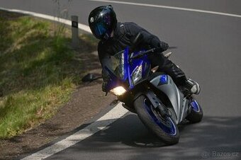 Yamaha YZF R125 2016