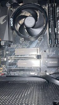 Herní pc rx 6600xt 8gb ryzen 5 5600x