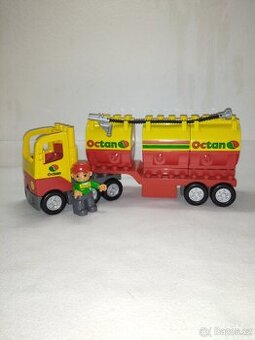 Lego duplo 5605 cisterna se zvukovou kostkou