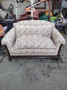 Starožitný gauč a křesla