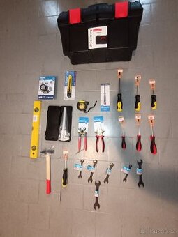 Kompletní sada nového nářadí + kufr Kistenberg – vše nepouži