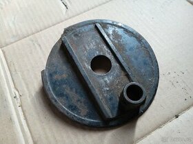 Štít zadní brzdový ČZ 150 C