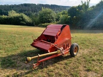 Prodám lis na malé balíky