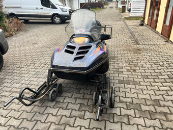 Arctic Cat Sněžný skútr BEARCAT 550 WT