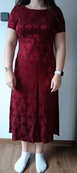 Krásné společenské šaty vel. 40