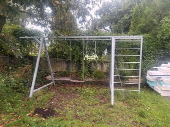 Houpačka  s žebříkem a závěsem na box pytel