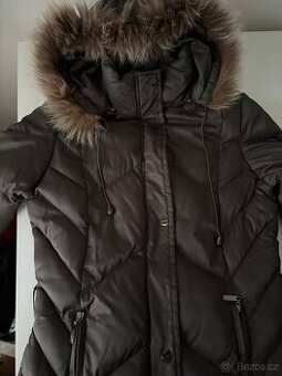 dámská bunda s kapucí vel.S BEYOND