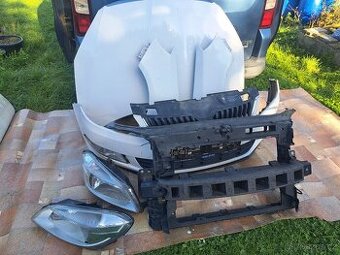 Škoda Fabia 2 Fc předek,  Kapota, nárazník, atd...