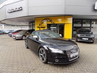Audi TTS Cabrio - 1