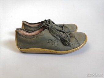 Dětské boty Vivobarefoot, vel. 35