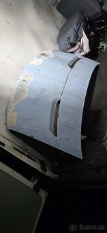 Iveco daily 2004 / zadní dveře / kapota