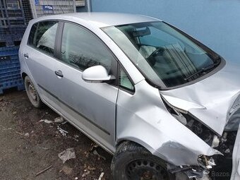 VW Golf V plus - náhradní díly