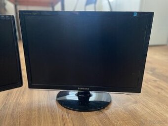 Prodám 2x LCD monitor (BenQ + Samsung)