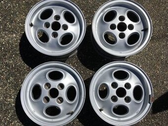 Ford fiesta nárazníky a kola