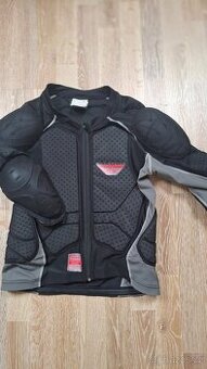 LEHKA BUNDA NA MOTORKU