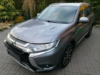 Mitsubishi Outlander 2.0i110kwNaviKameraVyhřSedTažnýJenSMits