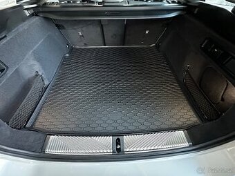 Gumová vana do kufru BMW 5 Touring G61/G31 - 1