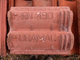 Střešní taška Bramac EN 490