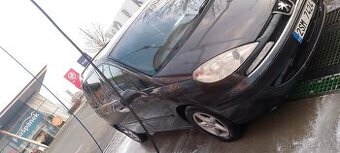 Peugeot 807