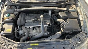 Motor Volvo V70 / XC70 2,4 R5 147kW/200k B5244T3
