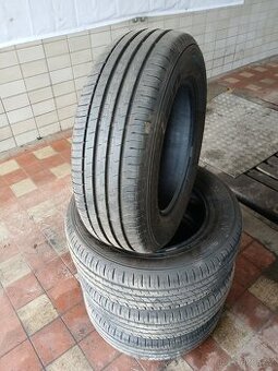 205/65 R15 FALKEN
