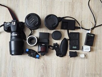 Canon 200D s objektivy