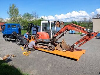 Minibagr Kubota 3.8t