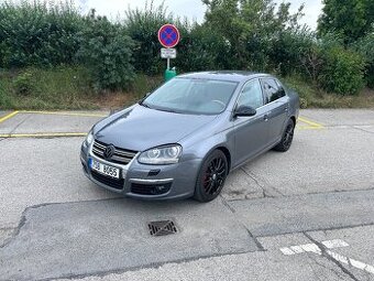 Volkswagen Jetta 2.0 FSI Sportline