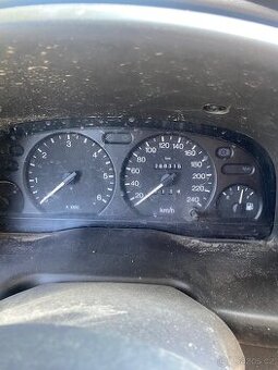 Ford tranzit 20 l 55 kw nafta