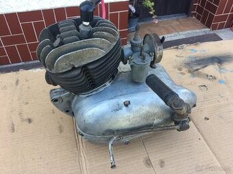 Motor Jawa 90 Manet