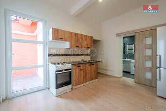 Prodej bytu 1+1, 35 m², Ostrava, ul. Nádražní