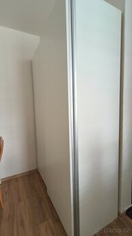 Šatní skříň IKEA, systém PAX