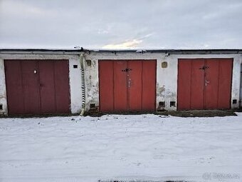 Pronájem garáže - Ulice Máchova - rybník Kníže