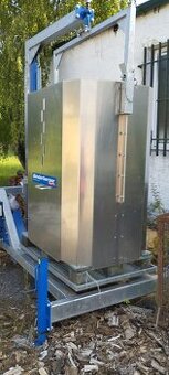 Palivové dřevo - stroj na balení dřeva EU paleta