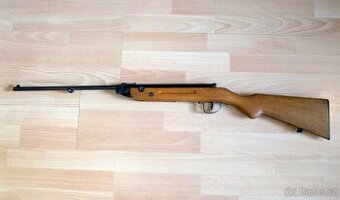 Vzduchovka - Zbrojovka Brno s boční pojistkou -