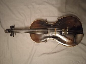 Staré 4/4 housle J.Stainer