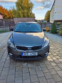 Kia Ceed 1.6 CRDi, 85 kW, 2011 – najeto jen 30 129 km